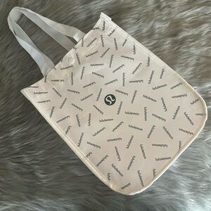 LIKE NEW - LULULEMON reusable bag